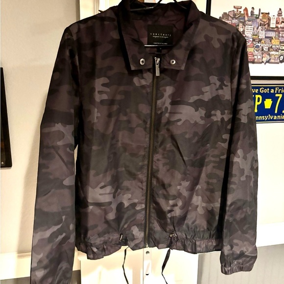 Sanctuary Jackets & Blazers - Sanctuary Camo Windbreaker Size Medium